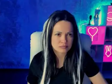 Chaturbate Live Sex Cam of karolina_robinson