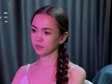 Chaturbate Nude Webcam of sweetieee_kira