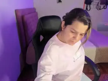 Chaturbate Free Live Porn of hyun22148625