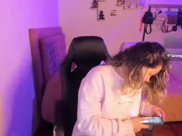 Chaturbate Nude Webcam of hyun22148625