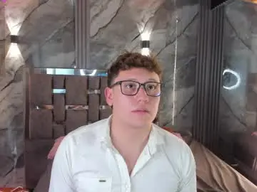 Chaturbate Watch Live Sex Cams of manson_and_zoe