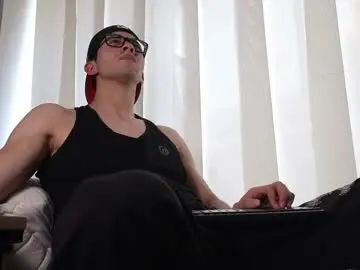 Chaturbate Adult Webcam of phantom_bigger1