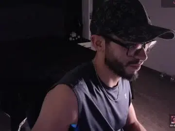 Chaturbate Private Sex Chat of phantom_bigger1