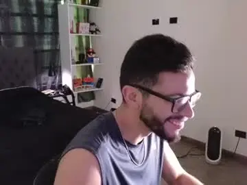 Chaturbate Sex Cam of phantom_bigger1
