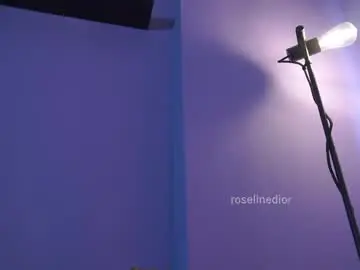 Chaturbate Best live sex cam show of roselinedior