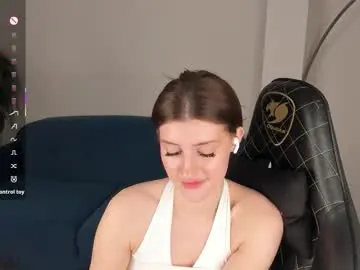 Chaturbate Live Sex Cam of skinny_alice