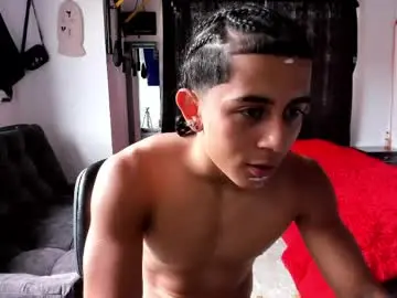 Chaturbate Watch Live Sex Cams of bradley_strong_