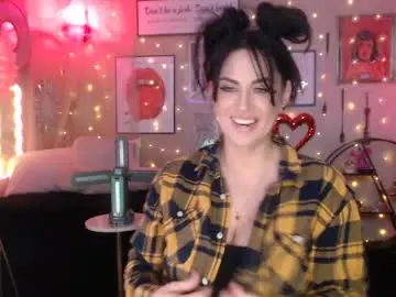 Chaturbate Free Live Porn of milf_lacey