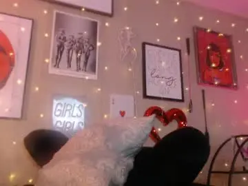 Chaturbate Nude Webcam of milf_lacey