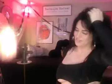 Chaturbate Live Porn of milf_lacey