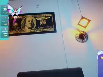 Chaturbate Live Sex Cam of naomii_campbelll