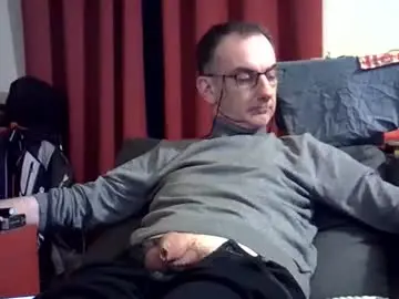 Chaturbate Best live sex cam show of 18remy45