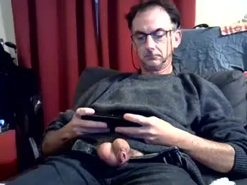 Chaturbate Live Sex Cam of 18remy45