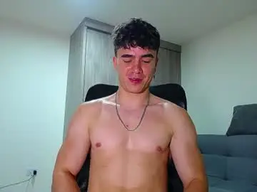 Chaturbate Best live sex cam show of andre_parker