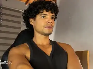 Chaturbate Live Sex Cam of daniel0910s