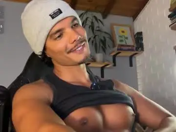 Chaturbate Live Porn of daniel0910s