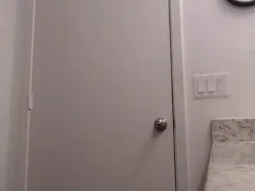 Chaturbate Free Live Porn of naked_boy_toy