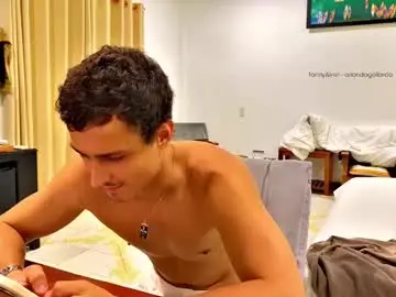 Chaturbate Live Porn of orlando__bloom