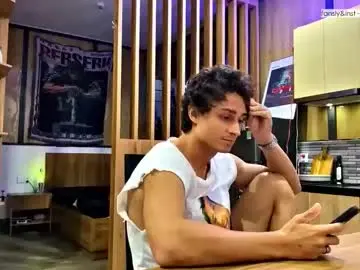 Chaturbate Adult Webcams of orlando__bloom