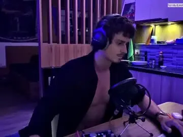 Chaturbate Free Porn Cam of orlando__bloom