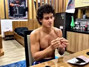 Chaturbate Watch Live Sex Cams of orlando__bloom