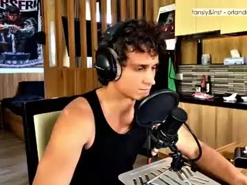 Chaturbate Live Sex Cam of orlando__bloom