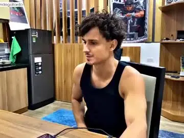 Chaturbate Free Live Porn of orlando__bloom