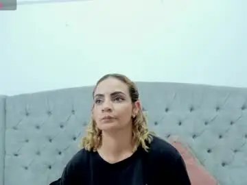 Chaturbate Adult Video Chat of valesskahall