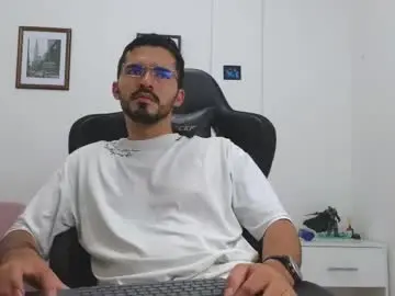 Chaturbate Sex Chat of alejandroo_7