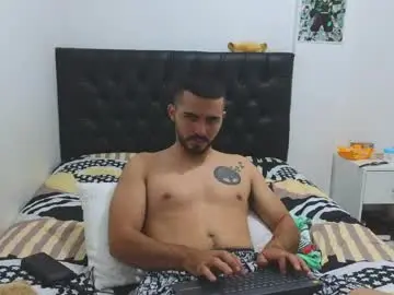 Chaturbate Free Porn Cam of alejandroo_7