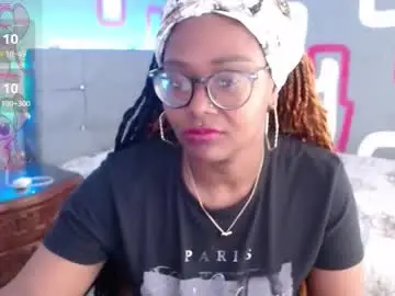 Chaturbate Adult Webcams of luciana_moraine