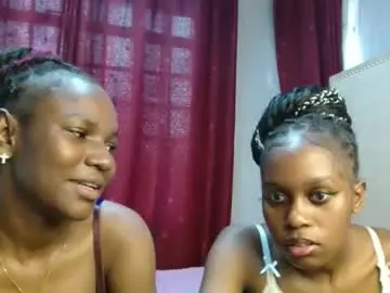 Chaturbate Free Live Porn of raven_luxe