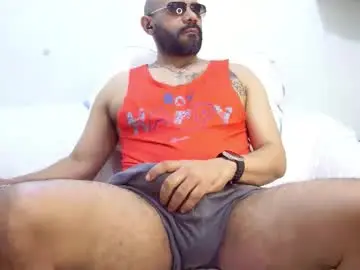 Chaturbate Free Porn Cam of bruce_bigg