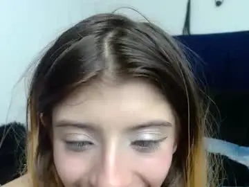 Chaturbate Live Sex Cam of kratos_and_afrodita