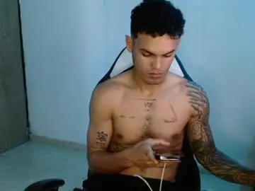 Chaturbate Live Sex of master_hot777