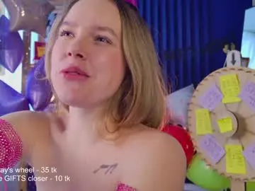 Chaturbate Adult Video Chat of milly_shy