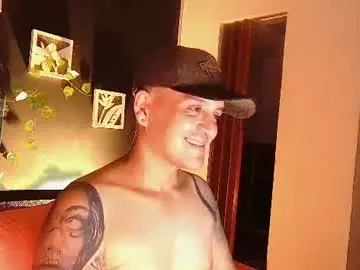 Chaturbate Free Live Porn of saulo_latin