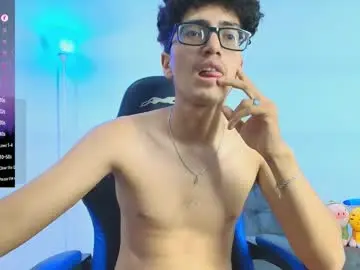 Chaturbate Adult Video Chat of tylerwhiite_