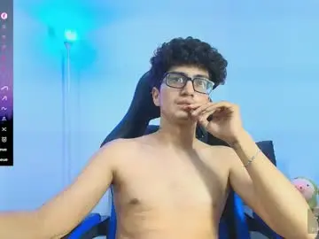 Chaturbate Nude Webcam of tylerwhiite_