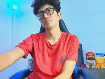 Chaturbate Best live sex cam show of tylerwhiite_