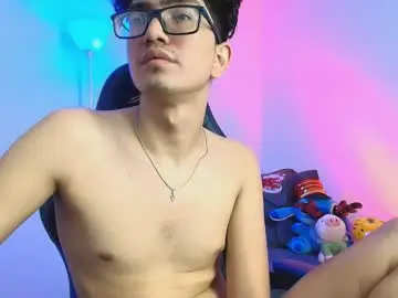 Chaturbate Watch Live Sex Cams of tylerwhiite_