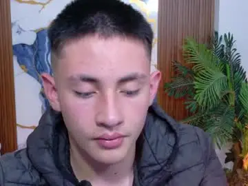 Chaturbate Sex Cam of andres_tay