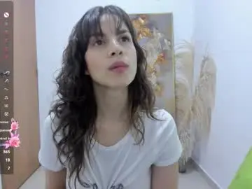 Chaturbate Watch Live Sex Cams of jessye_golden