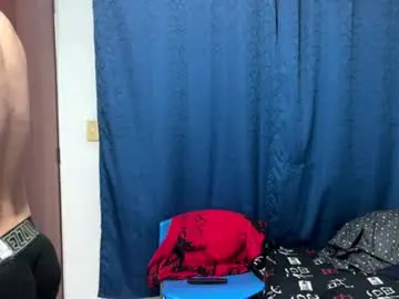 Chaturbate Live Porn of logan_x3