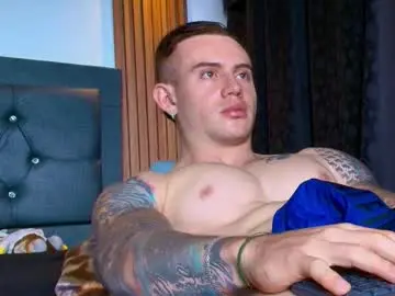 Chaturbate Free Porn Cam of paulthompson_