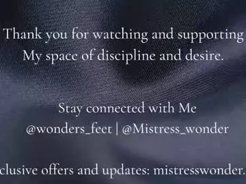 Chaturbate Live Sex Cam of wonders_feet