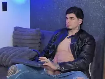 Chaturbate Nude Webcam of _mrcock_