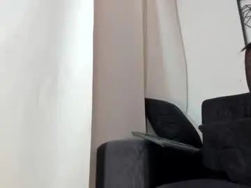 Chaturbate Free Live Porn of cute_pau17