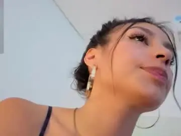 Chaturbate Adult Video Chat of pia_stone1