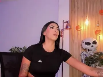 Chaturbate Free Porn Cam of arirobert_